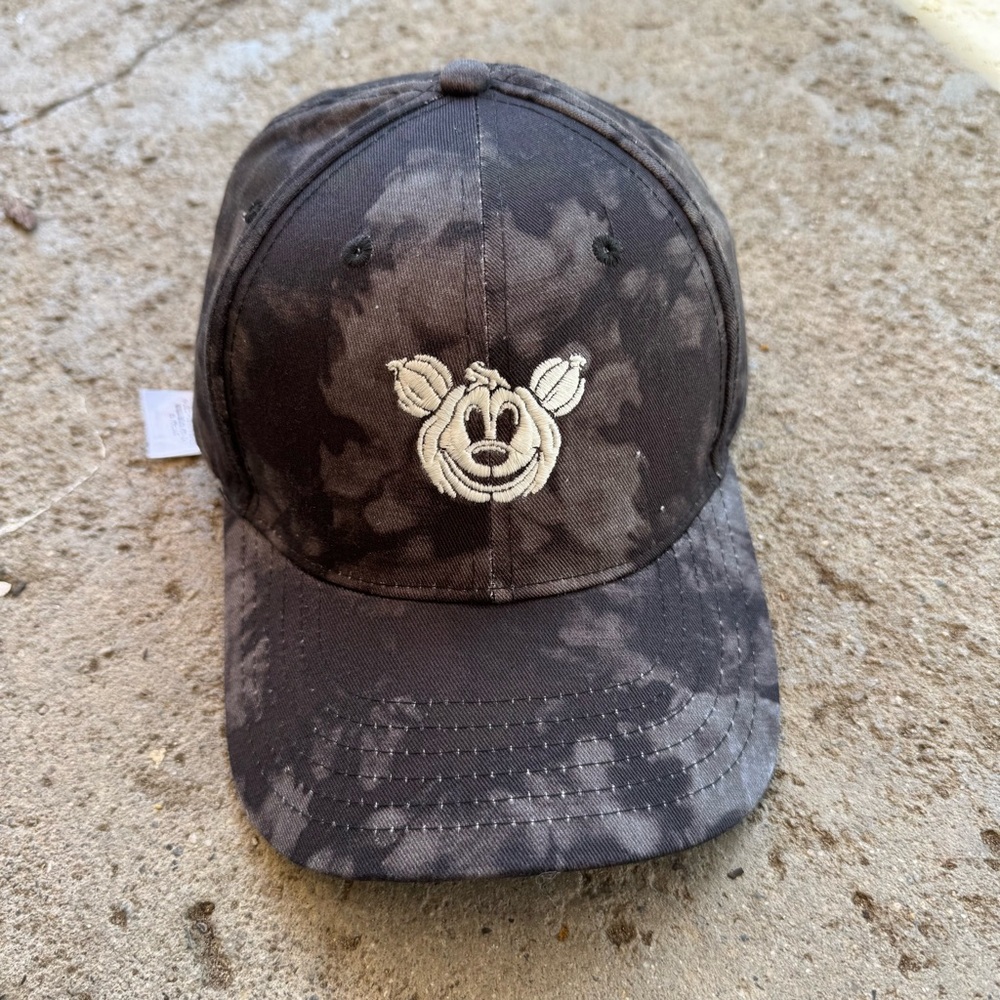 Disney Parks Black and Gray Boo To You Fall Hat New